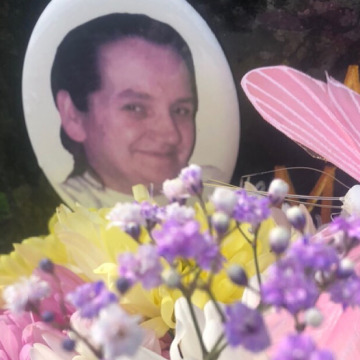 Notice Gallery for MARY BURKE