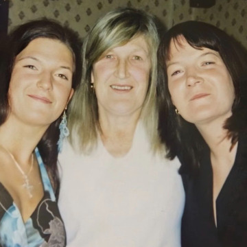 Notice Gallery for ANGELA PYLE