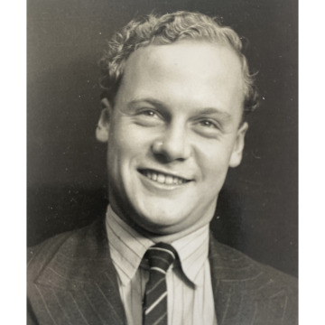 Photo for notice Stuart Whiteley NORTH