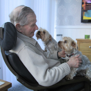 Notice Gallery for ROBERT (BOB) HILL