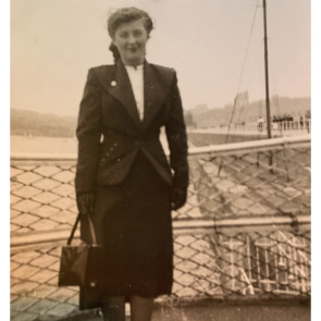 Photo of MURIEL ROSE
