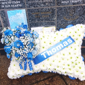 Notice Gallery for THOMAS JOHNSON