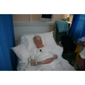 Notice Gallery for Betty MacMillan