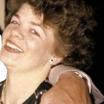 Photo for notice Yvonne Joan (nee Hughes) MCKECHNIE