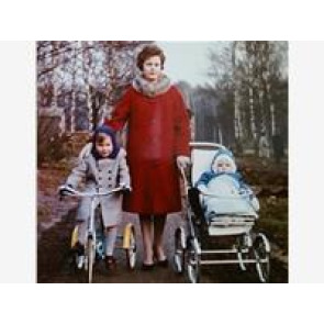 Photo of Alexandra COUSINS