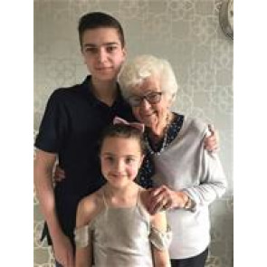 Photo of Edith Doreen HANGER