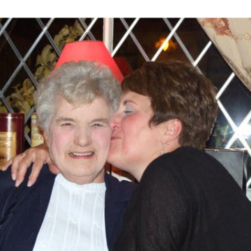 Notice Gallery for Joan GOLDSTRAW