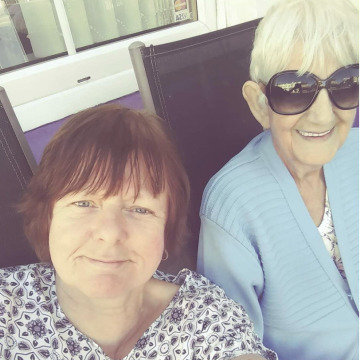 Notice Gallery for Sarah GUNN