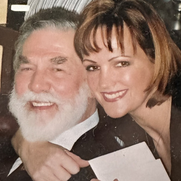 Notice Gallery for Arnold Hilton DOCKER