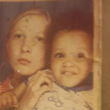 Notice Gallery for Lynne Yvonne HUTCHINSON