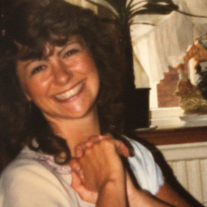 Photo of Glenda HENDERSON