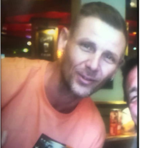 Notice Gallery for Darren PARKER