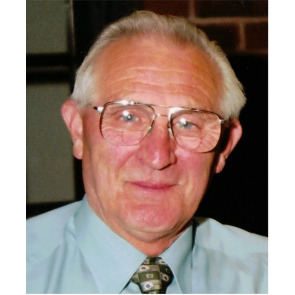 Photo of Derek POUNDALL