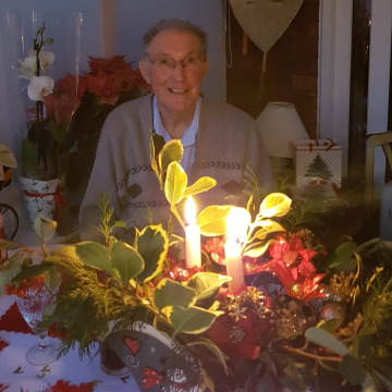 Notice Gallery for Leslie John ARCH