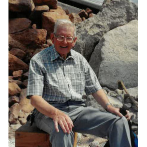 Photo of Leonard Vivian HARRIS