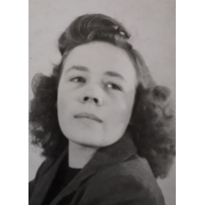 Photo of Dorothy LANG