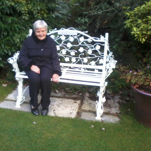 Notice Gallery for Evelyn Joyce BATES