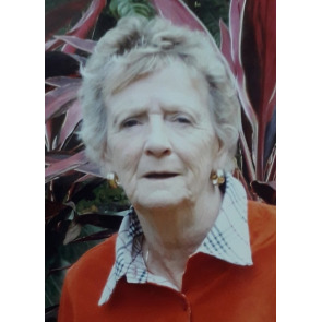 Photo of Elizabeth (Betty) ROBINSON