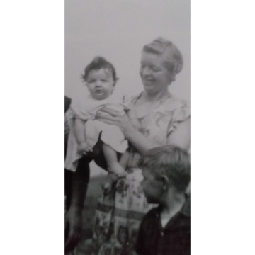 Photo for notice Mary (Nee Ryan) LEEDHAM