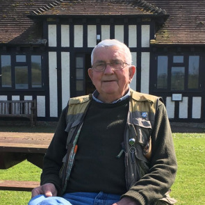 Photo of Peter TUCKER