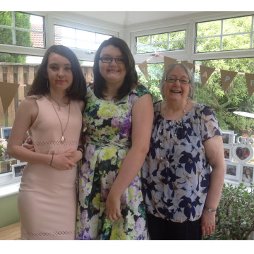 Notice Gallery for Lynn Alicia SURREY