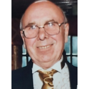 Photo of FRANK BENTON