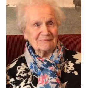 Photo of Phyllis May KENNEDY