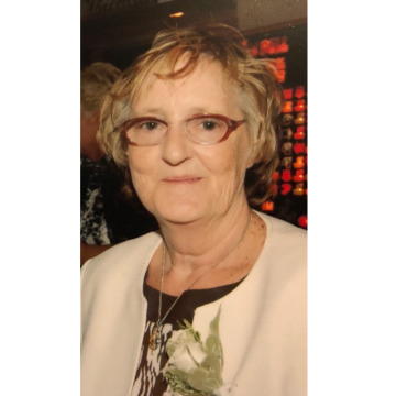 Notice Gallery for JUNE PEARCE