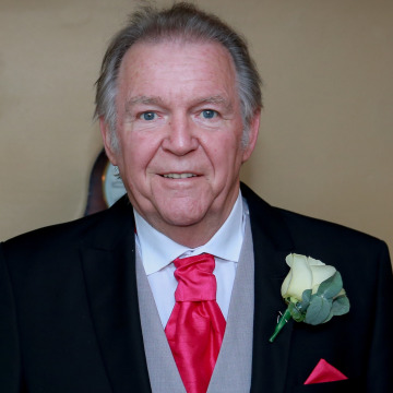 Photo of Robert (Bob) ALLEN