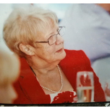 Notice Gallery for PHYLLIS ROWLANDS