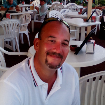 Notice Gallery for Glyn POOLE (POOLEY)