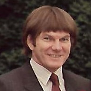 Photo of Dennis GASH