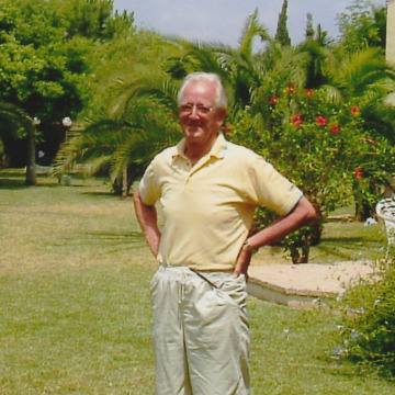 Photo of Kenneth CHALONER