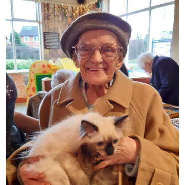 Photo of DORIS HALLWORTH