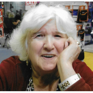 Photo of Isabella KERSWELL
