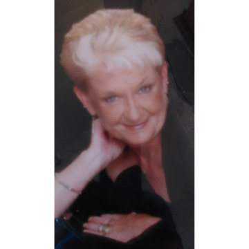 Photo of Lynn HOLDCROFT