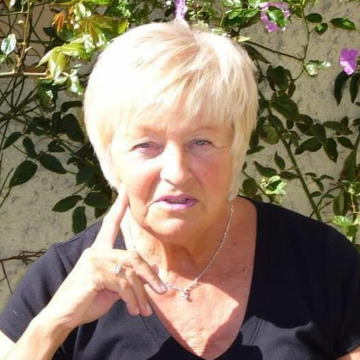 Photo of Mavis Jennifer FORD