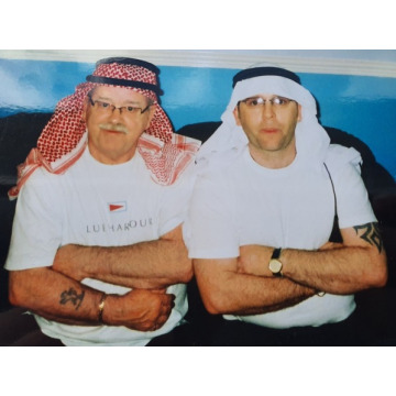 Photo of Lawrie MOURNING