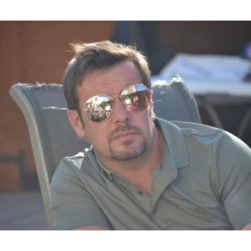 Photo of RAY (RAYMOND ASHLEY) BETTS