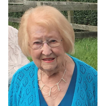 Photo of Edna BLUNDELL