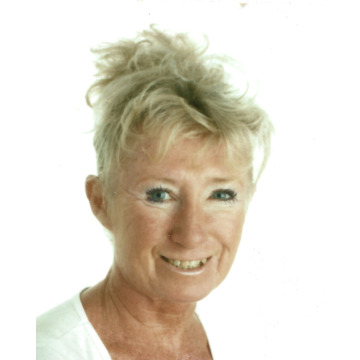 Photo of Kathleen YATES