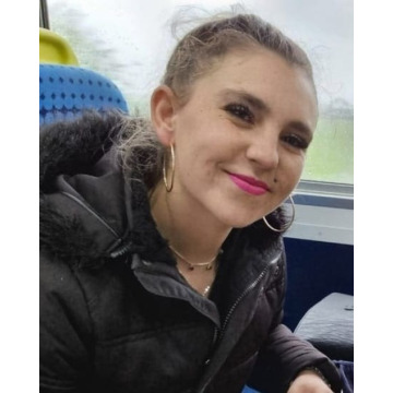 Photo of AMBER BLOOMER