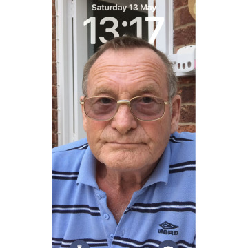 Photo of Eric BELL