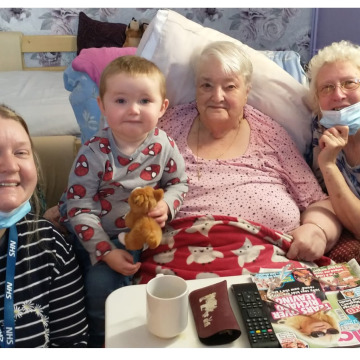 Notice Gallery for Sylvia BROWN