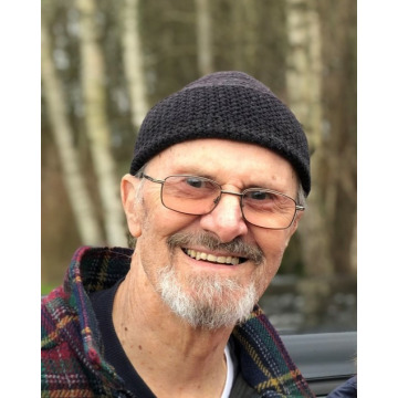 Photo of RALPH RIACH