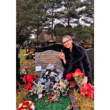 Notice Gallery for LAURENCE D'ANNUNZIO