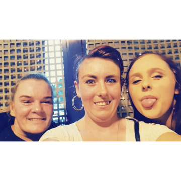 Notice Gallery for Leigh GOODWIN