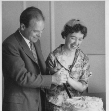 Notice Gallery for Mary Yvonne PEARCE