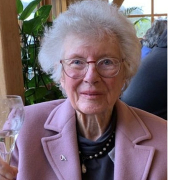 Notice Gallery for Stella MORRIS