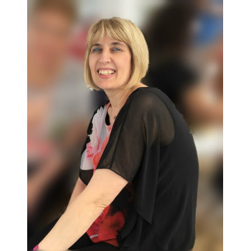 Photo of Sharron FARRELL (NEE CARTWRIGHT)